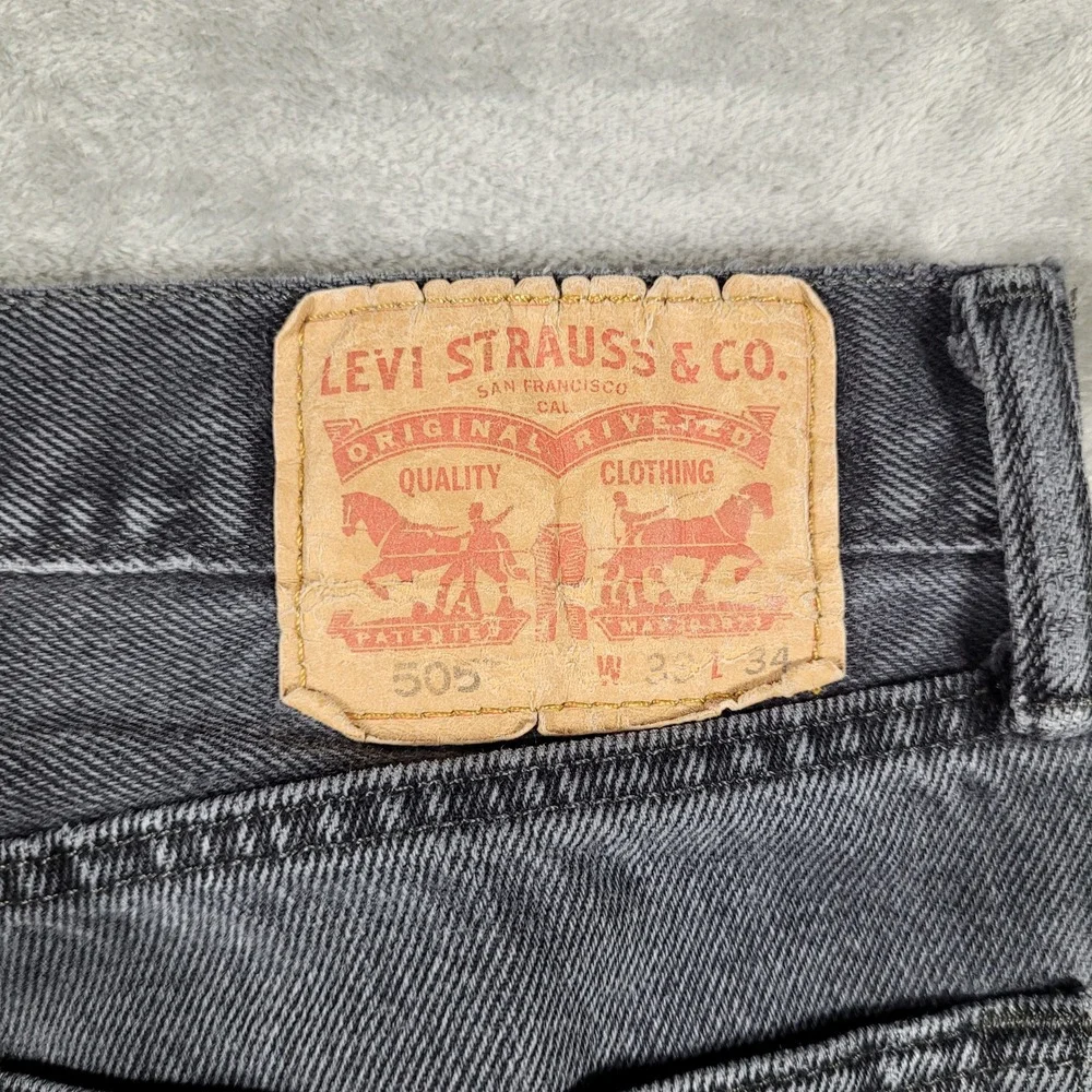 Levi's 505 Jeans Mens 33x34 (Fits 32x31) Black Regular Fit Straight Leg Faded